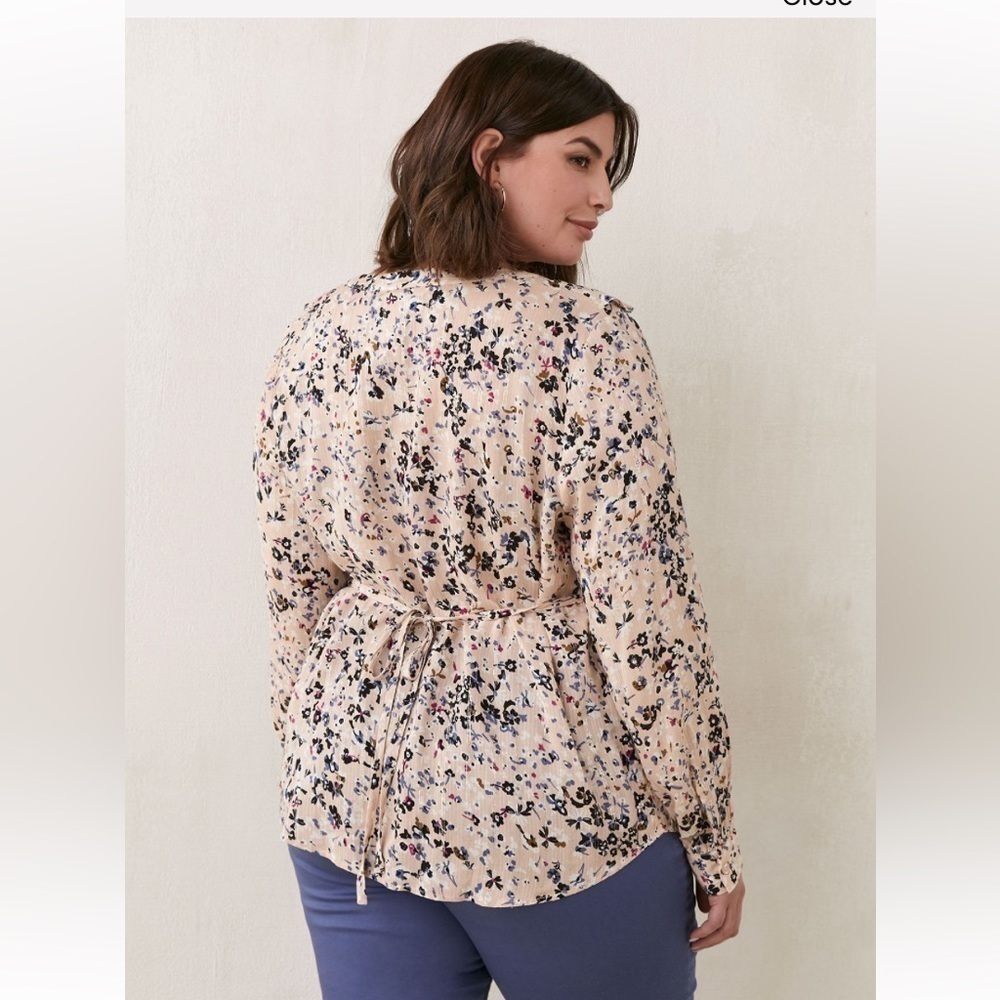 NWT-Long Blouse With Pintucks and Ruffles - In Every Story-4X - Picture 3 of 7